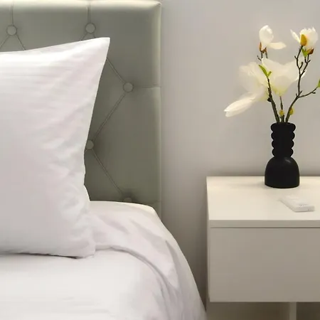 Helen 公寓 埃尔莫波利斯